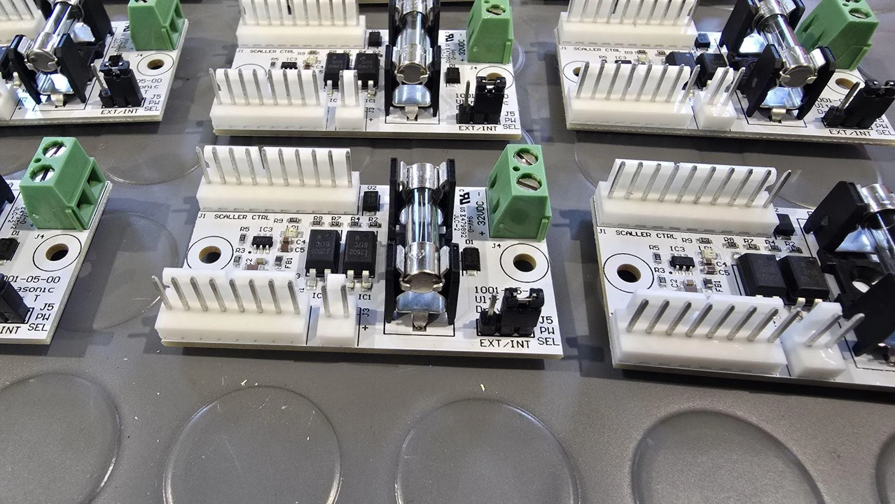 Electronic modules and circuit boards developed by HRISTEL